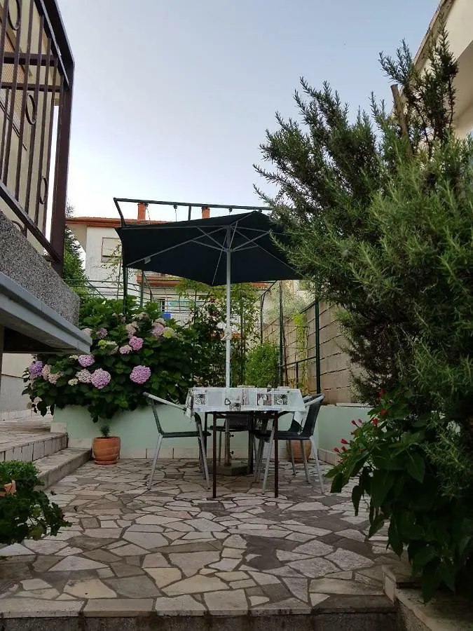 Studio Barbara Hotel Pula 0*,  Croatia