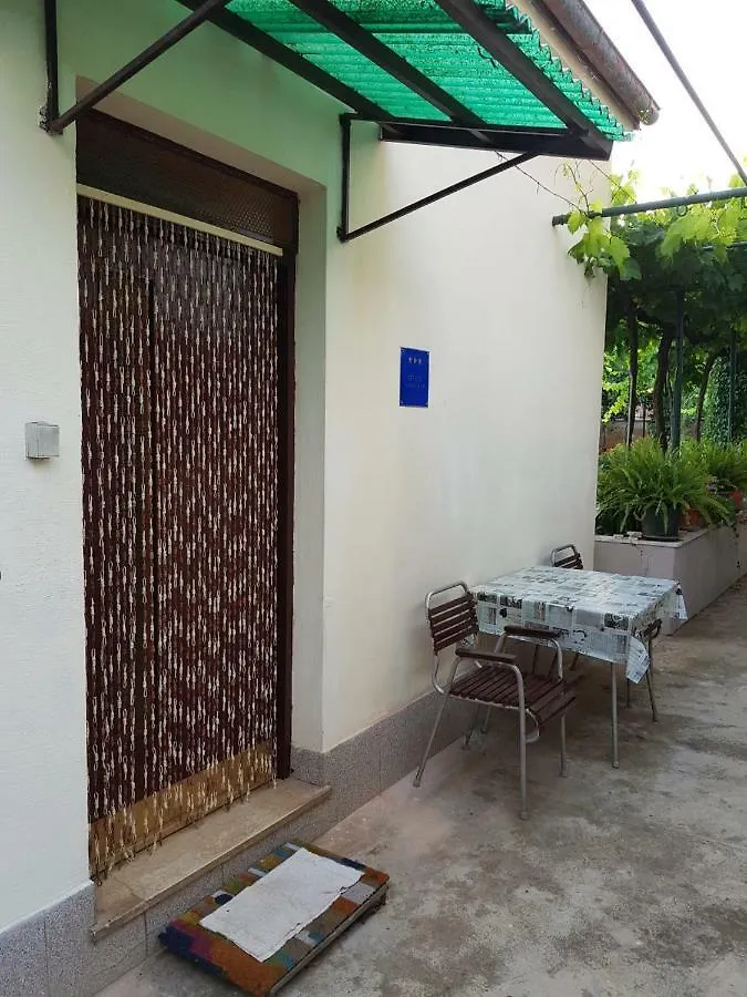 Studio Barbara Hotel Pula 0*,
